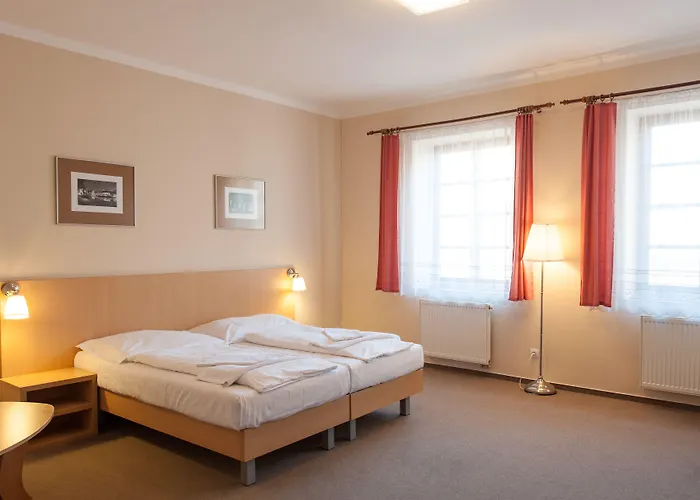 V Centru Hotel 3*