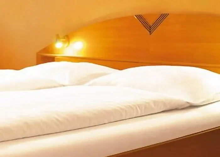 V Centru Otel